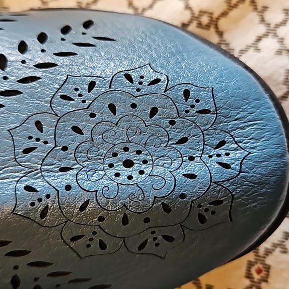 New in bag Owlkay leather floral shoes slides - Picture 3 of 8